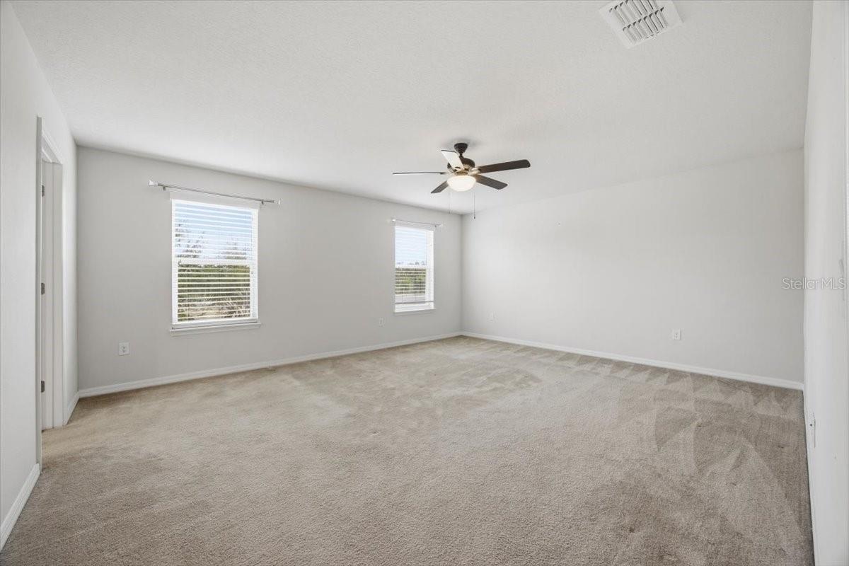 220 WHIRLAWAY DR, DAVENPORT, FL, 33837