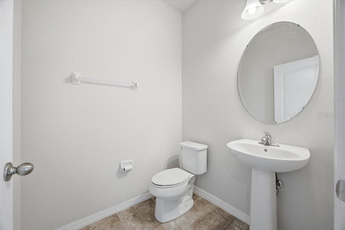 220 WHIRLAWAY DR, DAVENPORT, FL, 33837