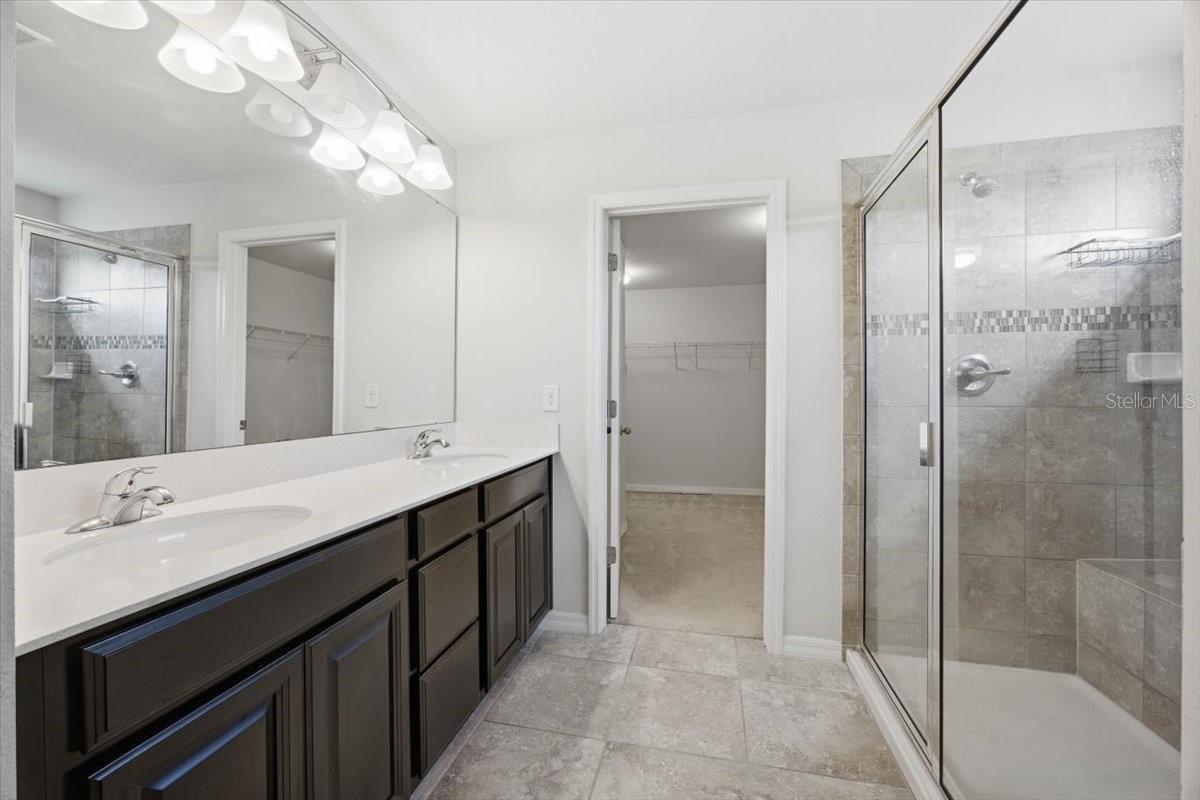 220 WHIRLAWAY DR, DAVENPORT, FL, 33837