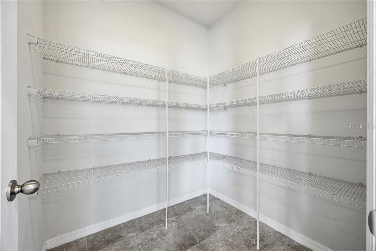 220 WHIRLAWAY DR, DAVENPORT, FL, 33837