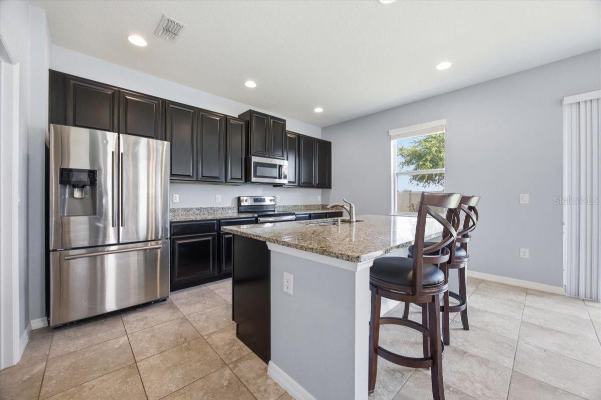 220 WHIRLAWAY DR, DAVENPORT, FL, 33837