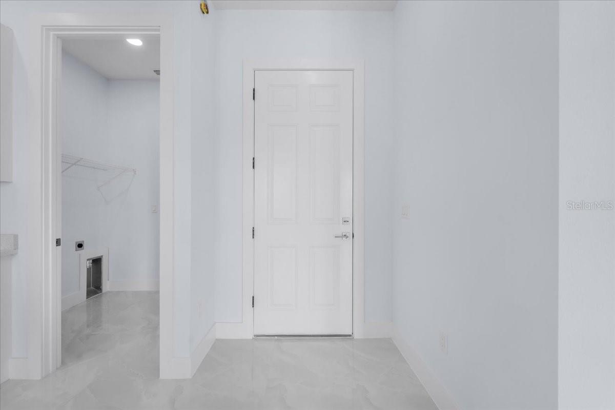 1927 RICHMOND AVE N, LEHIGH ACRES, FL, 33972