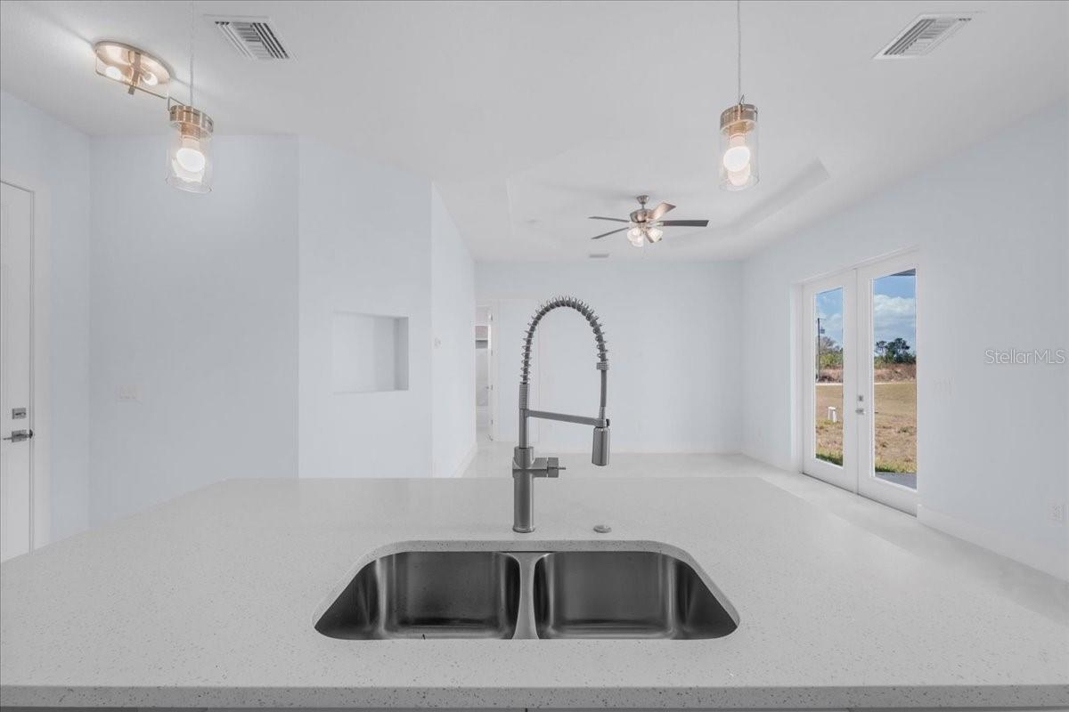 1927 RICHMOND AVE N, LEHIGH ACRES, FL, 33972