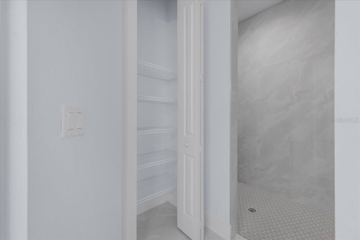 1927 RICHMOND AVE N, LEHIGH ACRES, FL, 33972