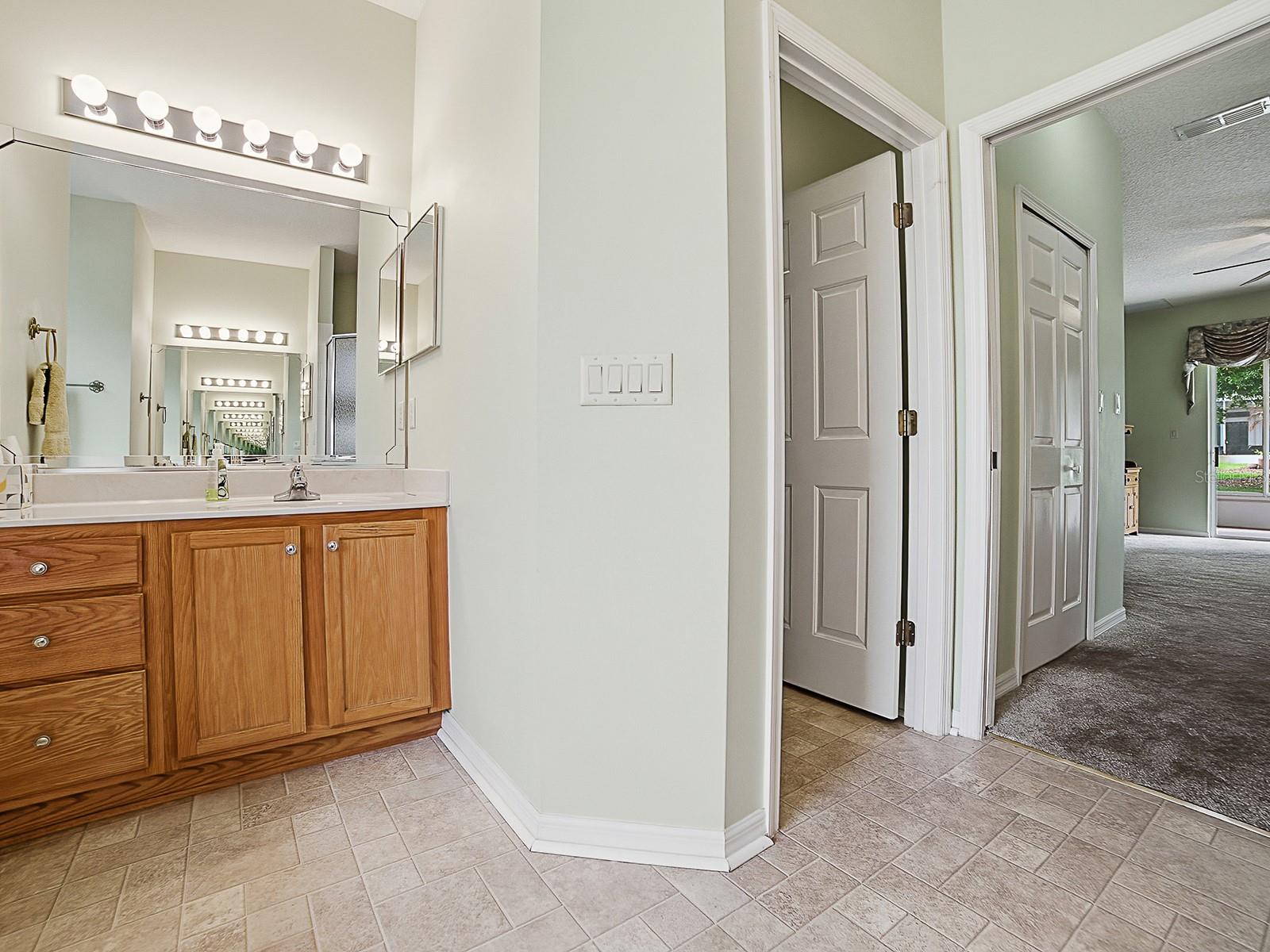 24530 PARLANGE CT, LEESBURG, FL, 34748