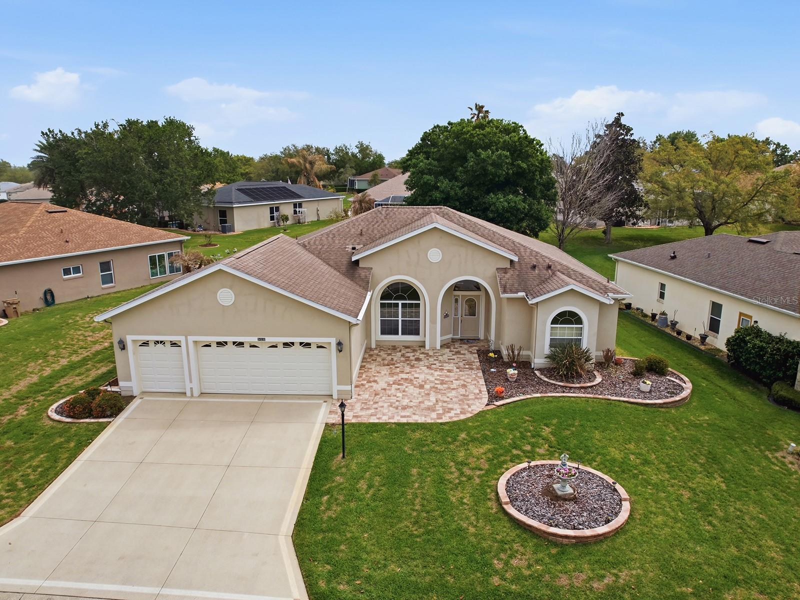 24530 PARLANGE CT, LEESBURG, FL, 34748