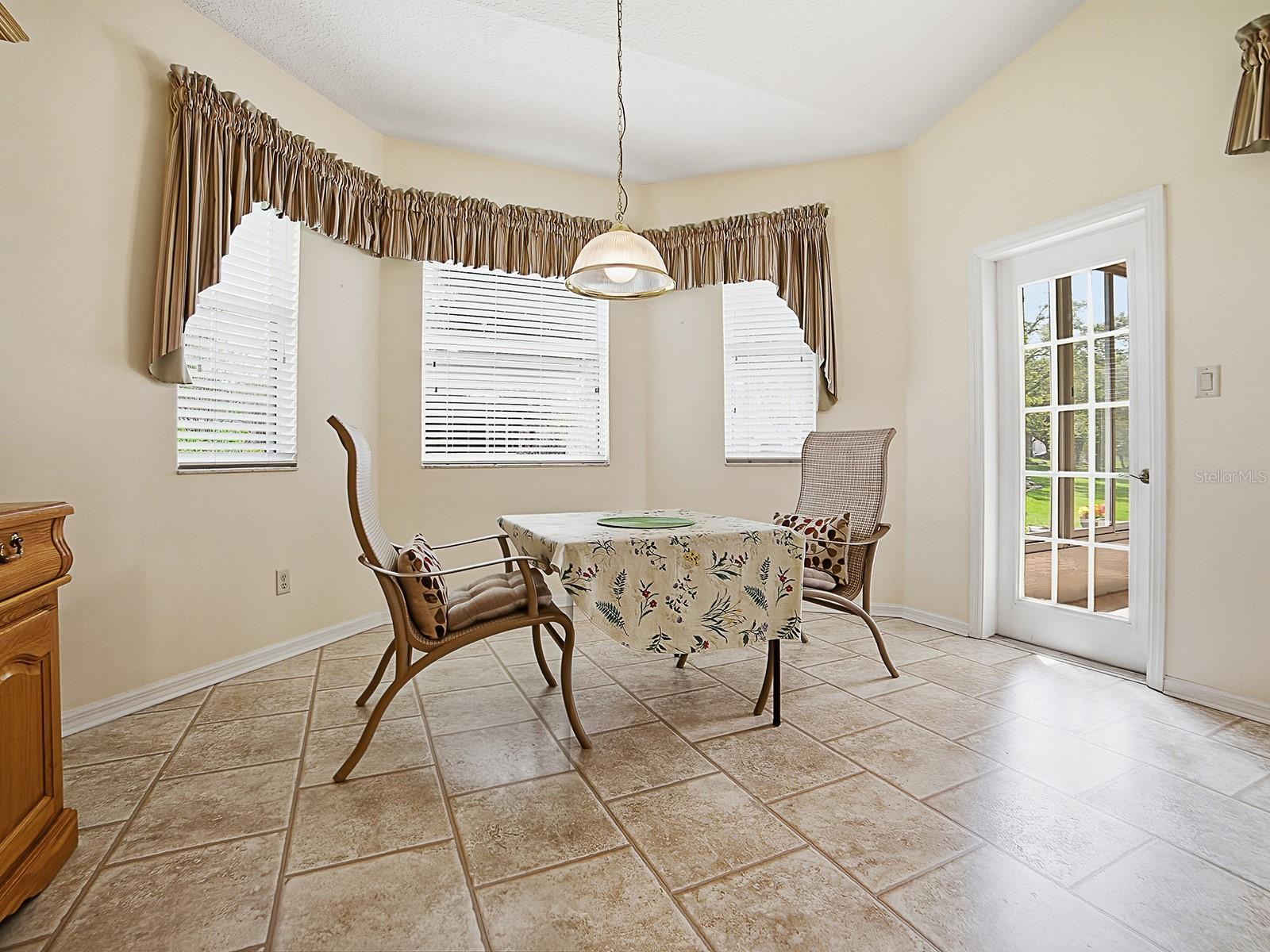 24530 PARLANGE CT, LEESBURG, FL, 34748