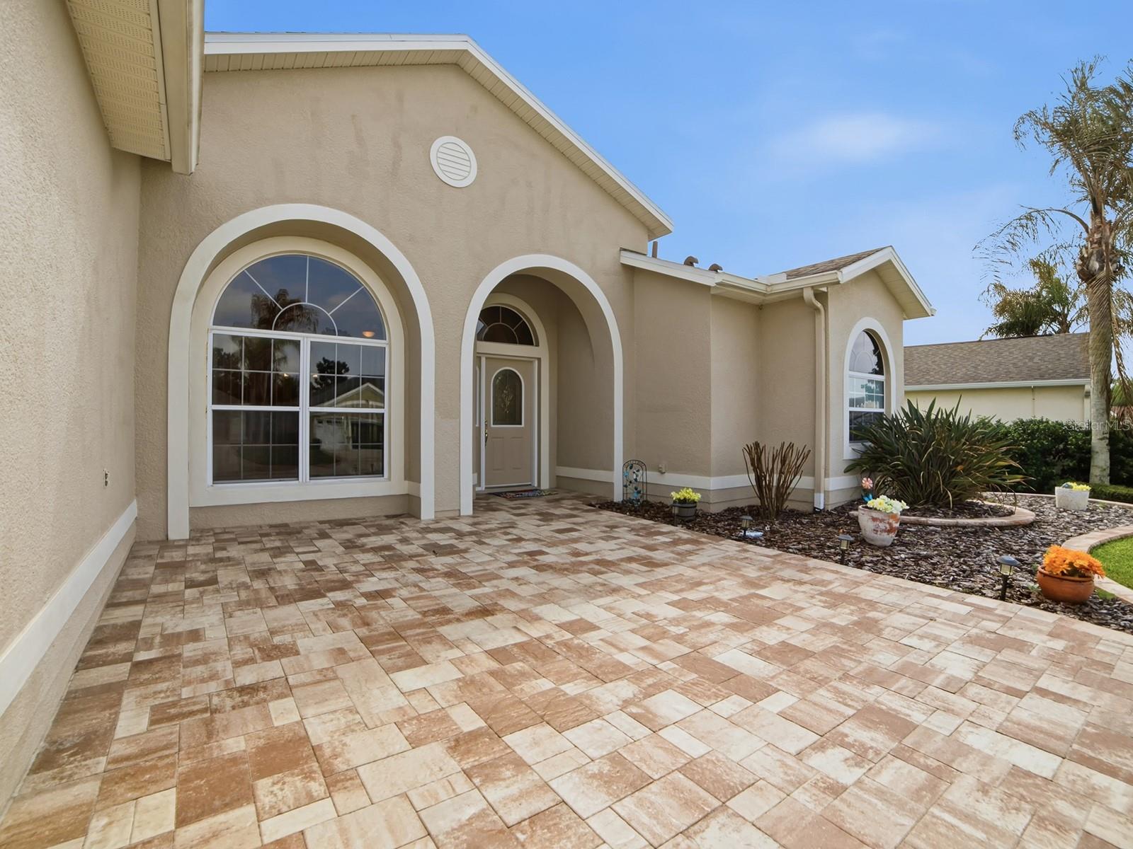 24530 PARLANGE CT, LEESBURG, FL, 34748