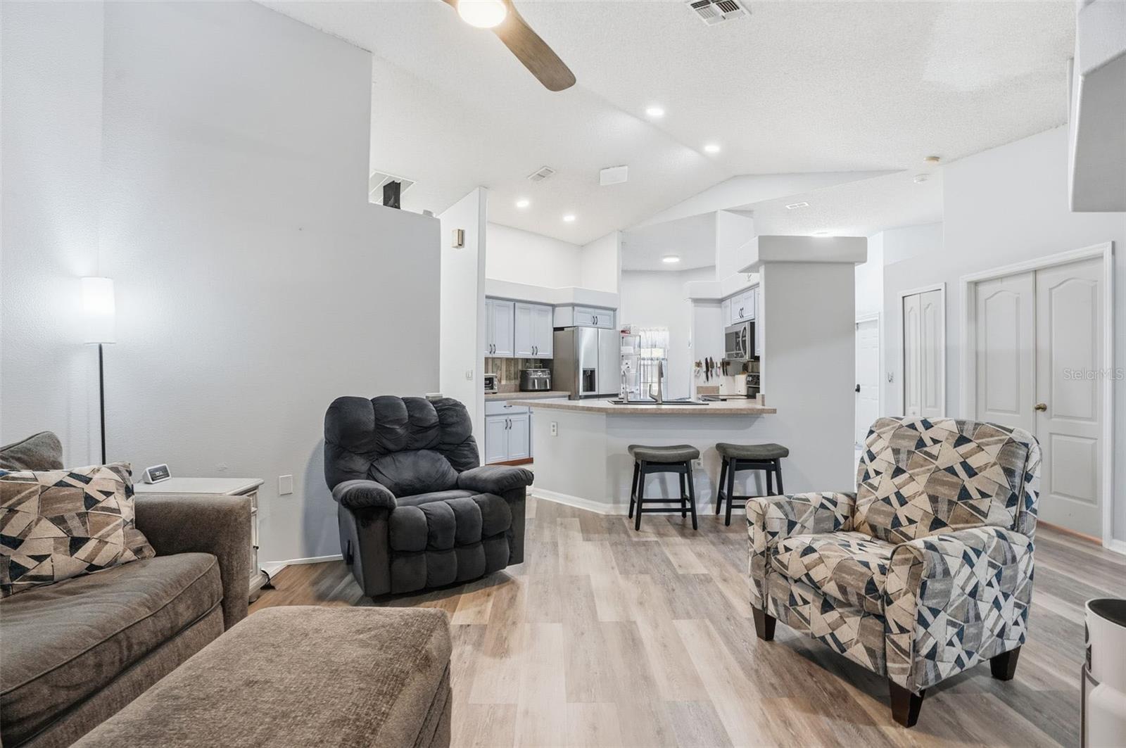 10494 DESERT SPARROW AVE, WEEKI WACHEE, FL, 34613