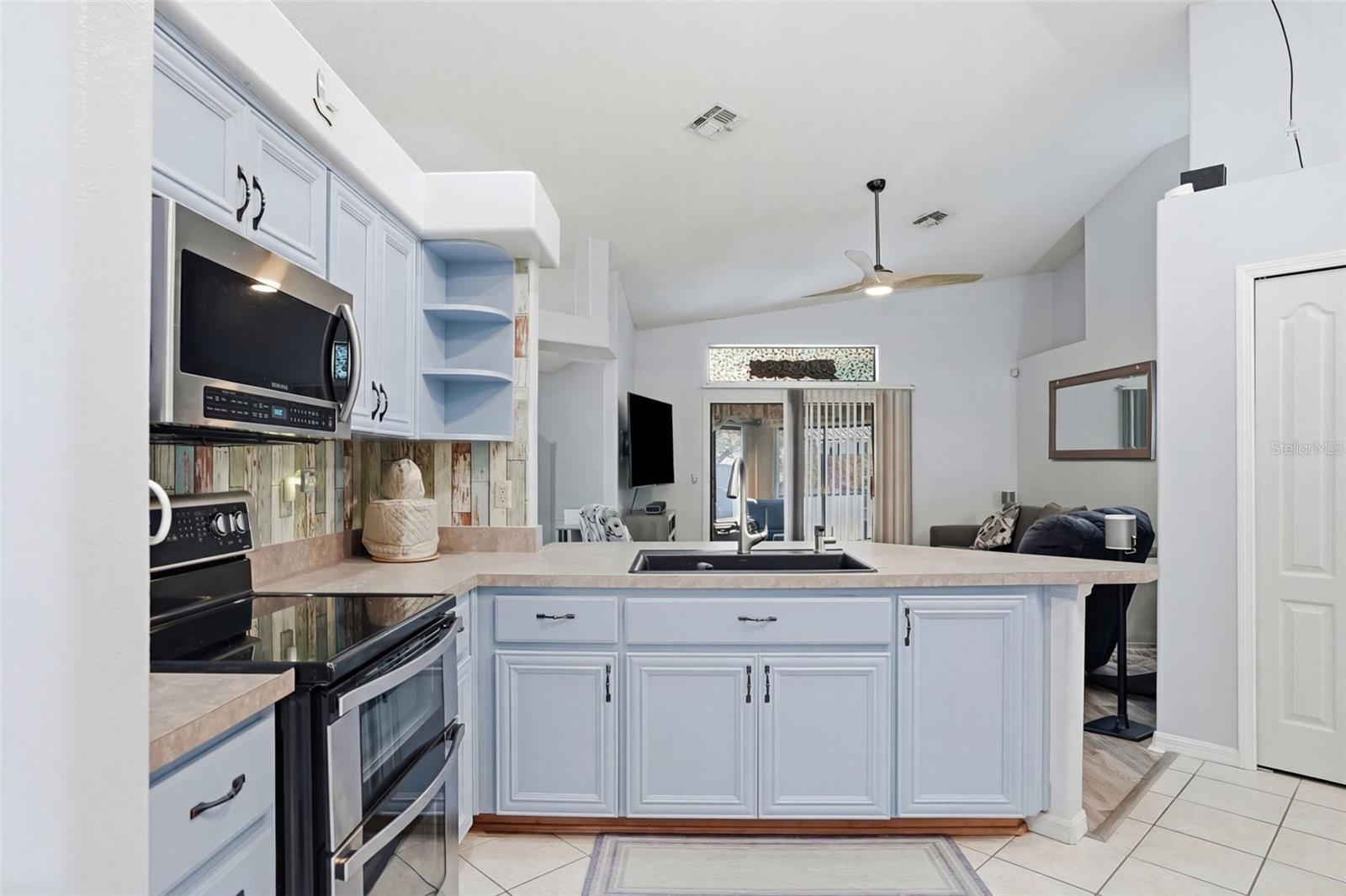 10494 DESERT SPARROW AVE, WEEKI WACHEE, FL, 34613