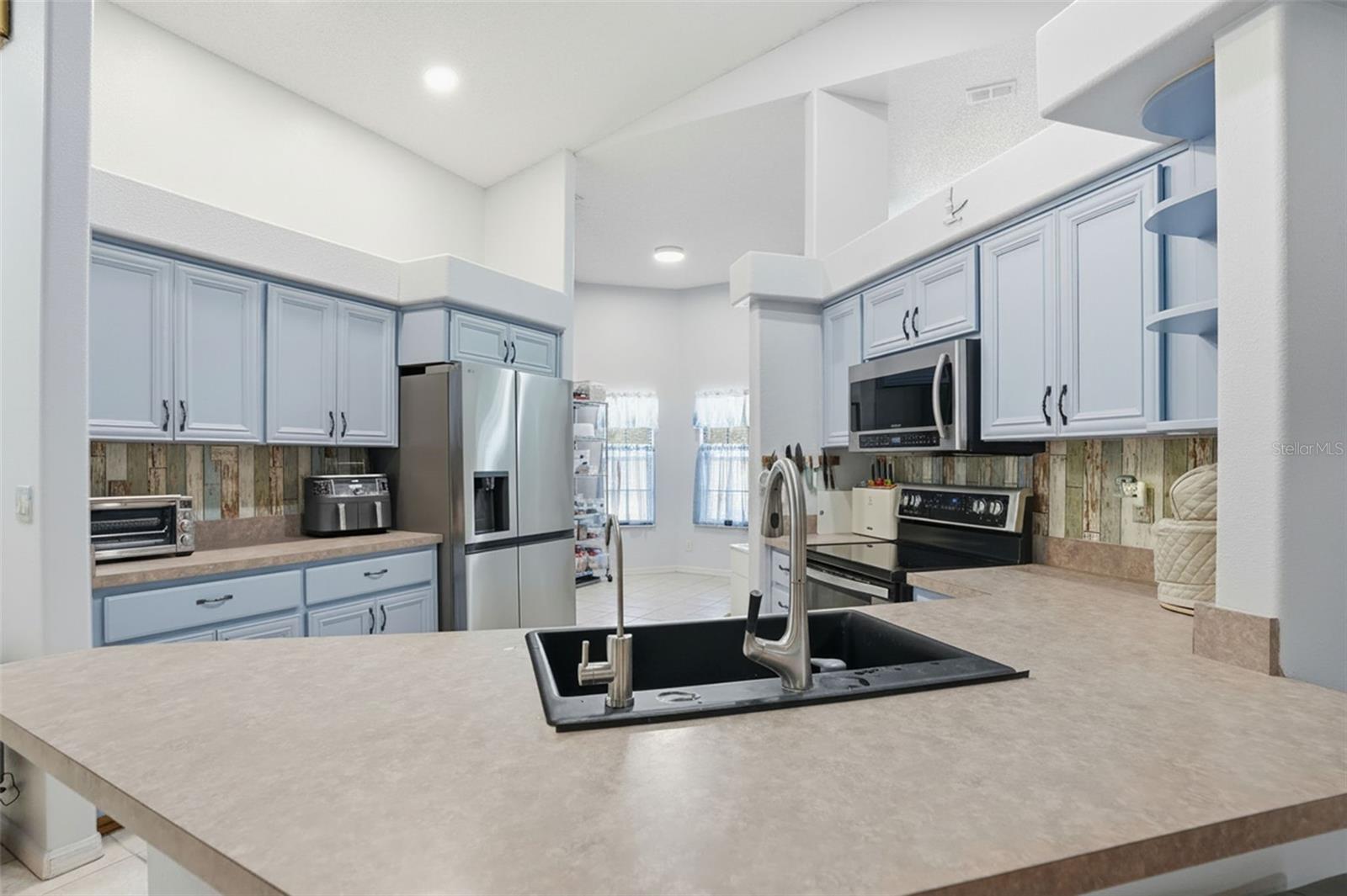 10494 DESERT SPARROW AVE, WEEKI WACHEE, FL, 34613