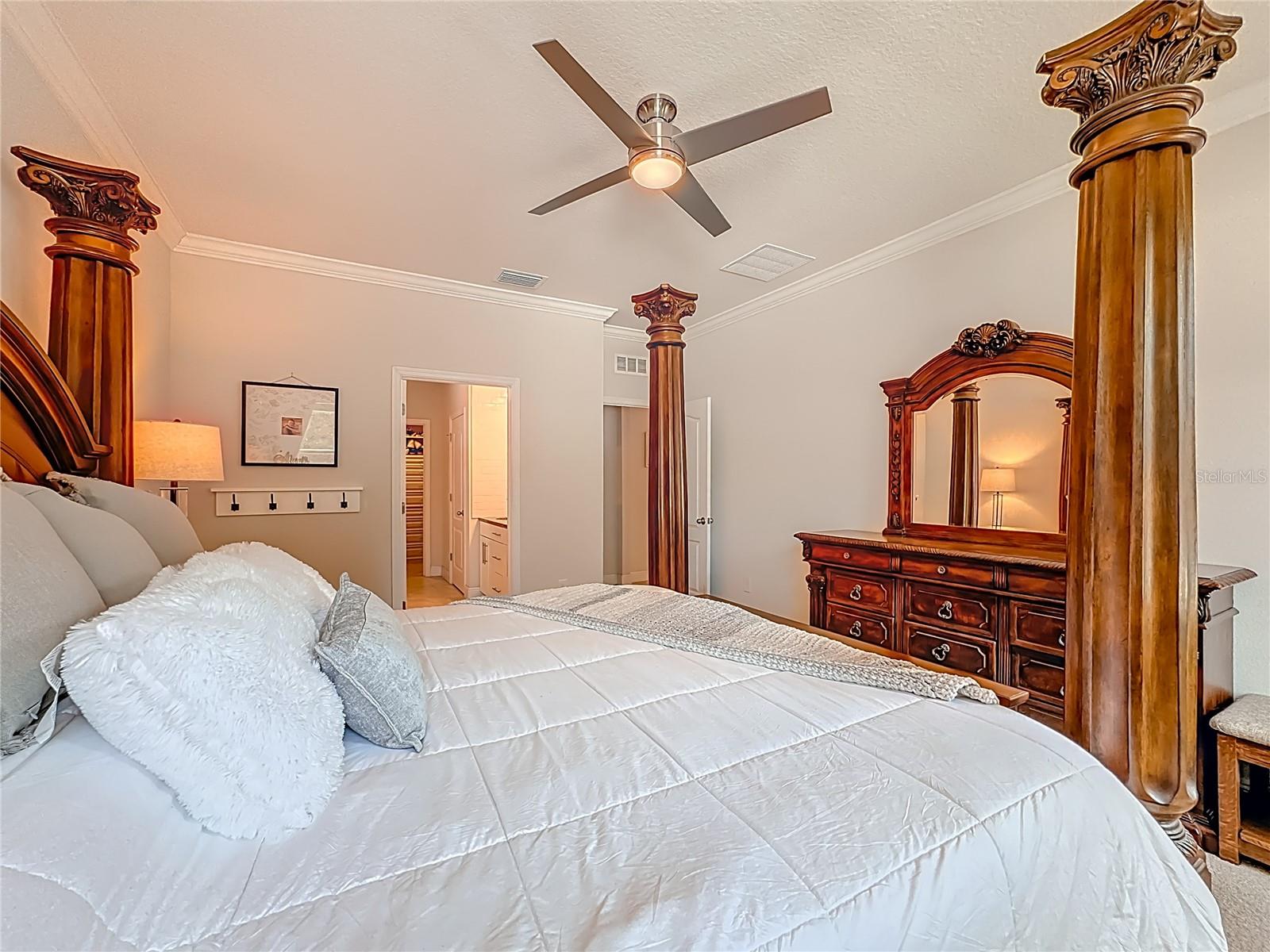 12144 LEDBURY COMMONS DR, GIBSONTON, FL, 33534