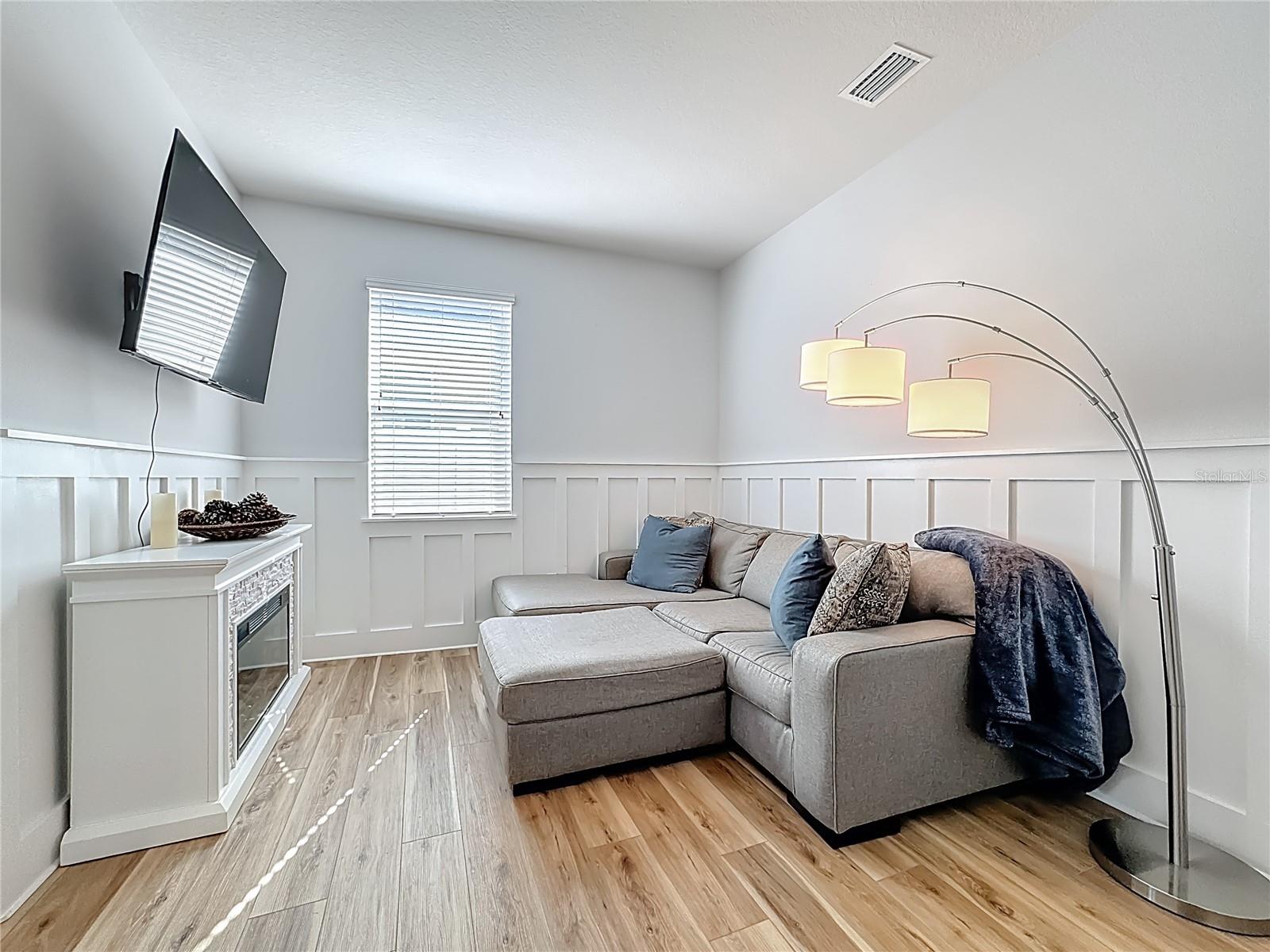 12144 LEDBURY COMMONS DR, GIBSONTON, FL, 33534