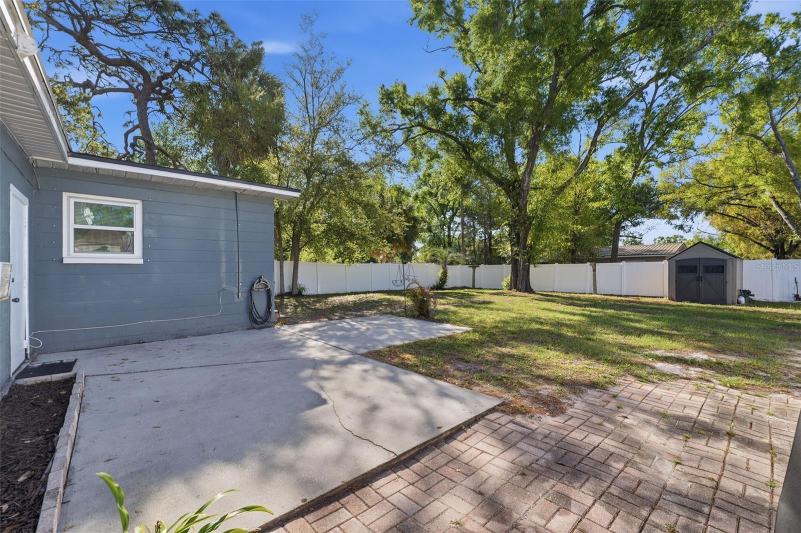 8001 N OLA AVE, TAMPA, FL, 33604