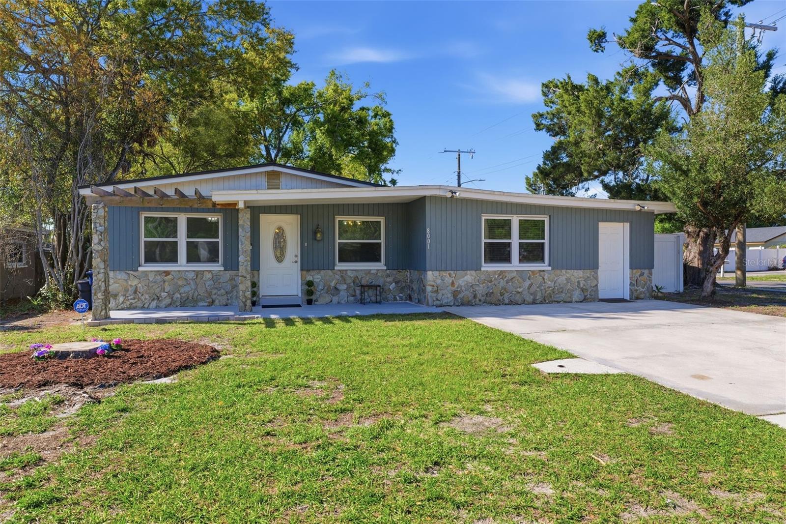 8001 N OLA AVE, TAMPA, FL, 33604