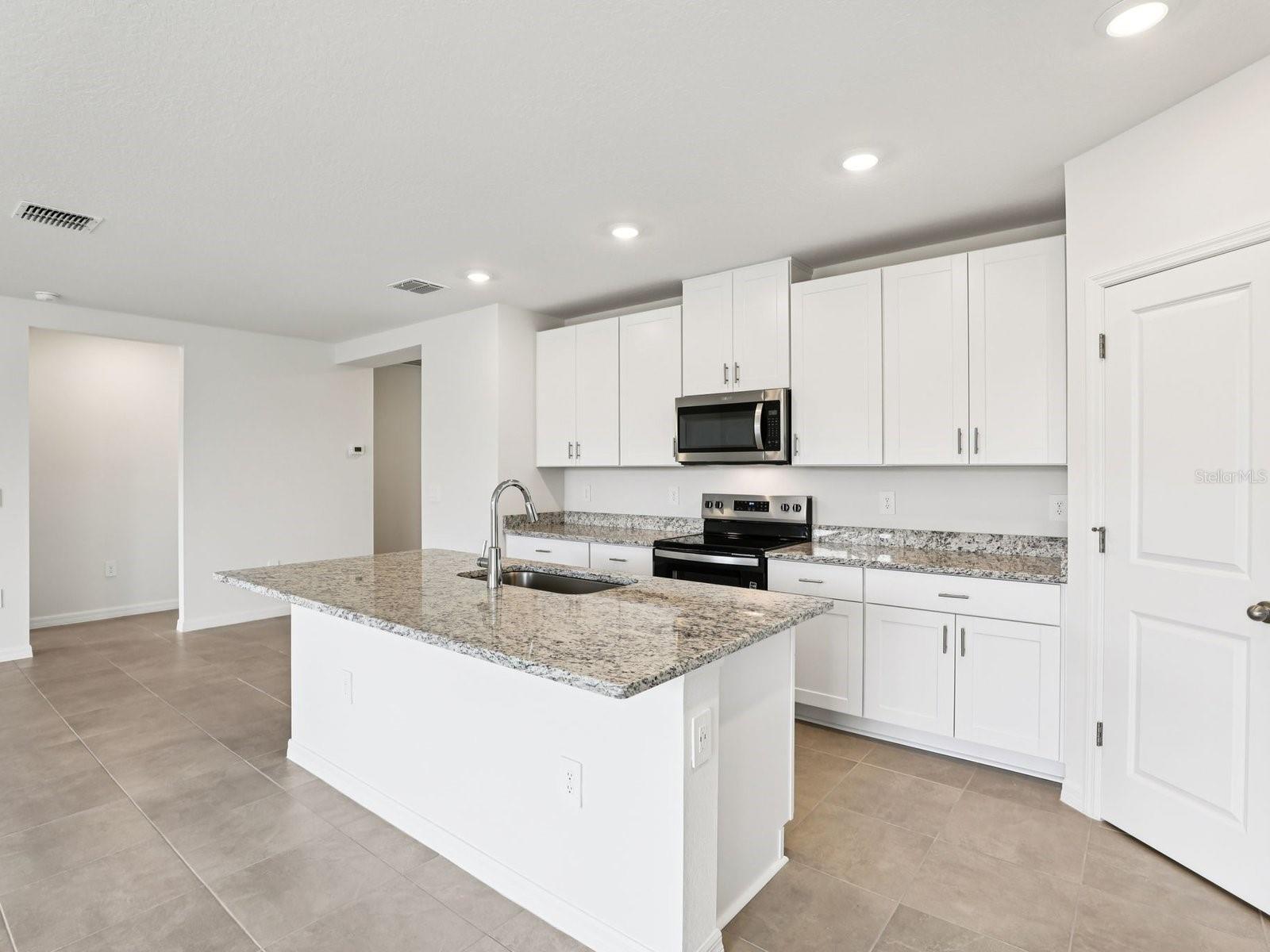 2219 SAGELAND WAY, BARTOW, FL, 33830