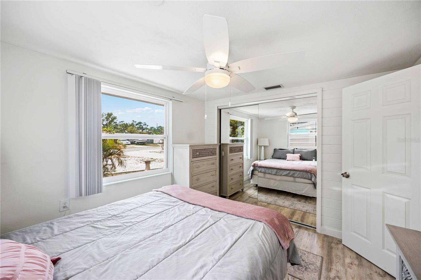 370 E FRAY ST, ENGLEWOOD, FL, 34223