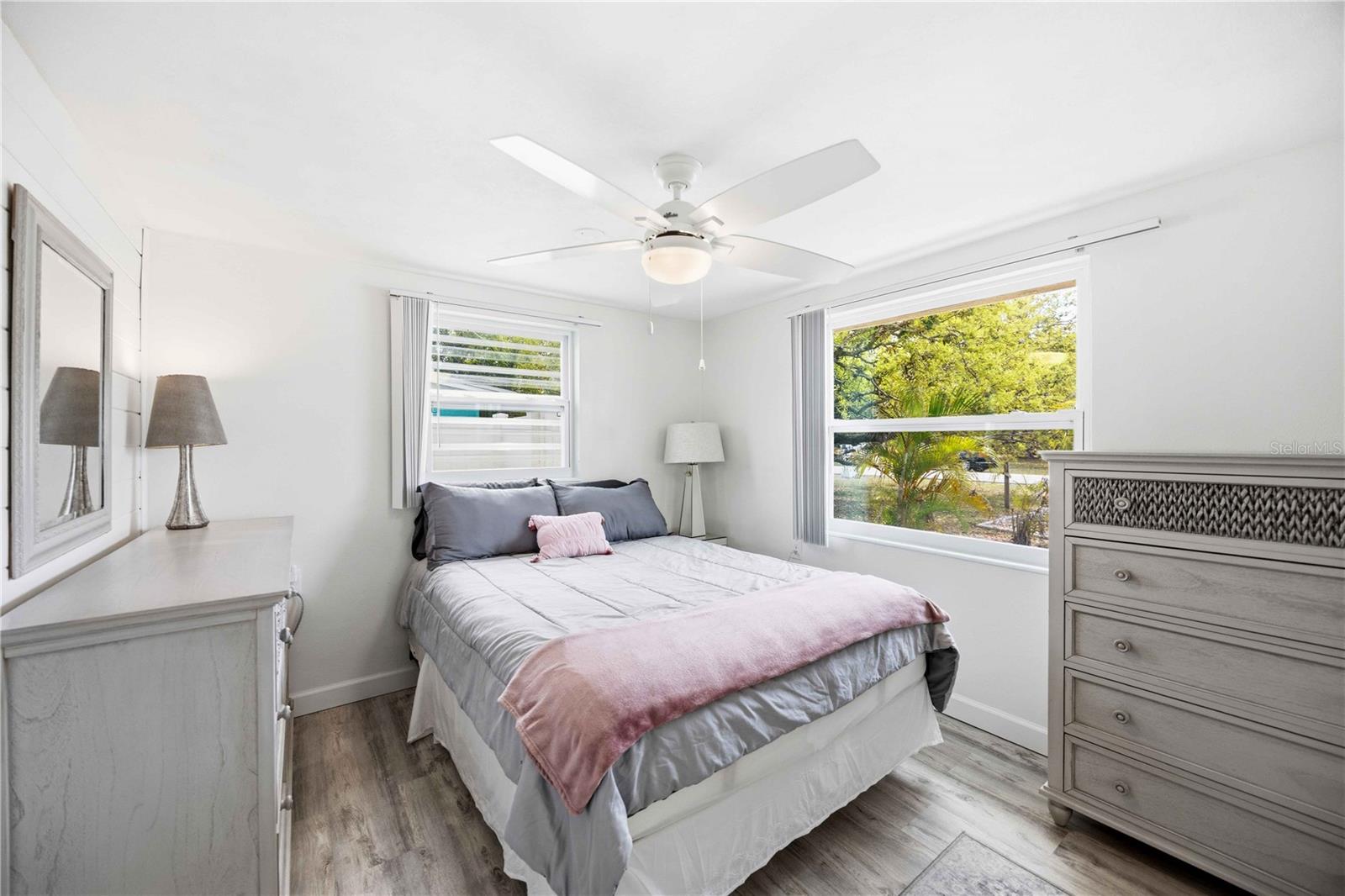 370 E FRAY ST, ENGLEWOOD, FL, 34223
