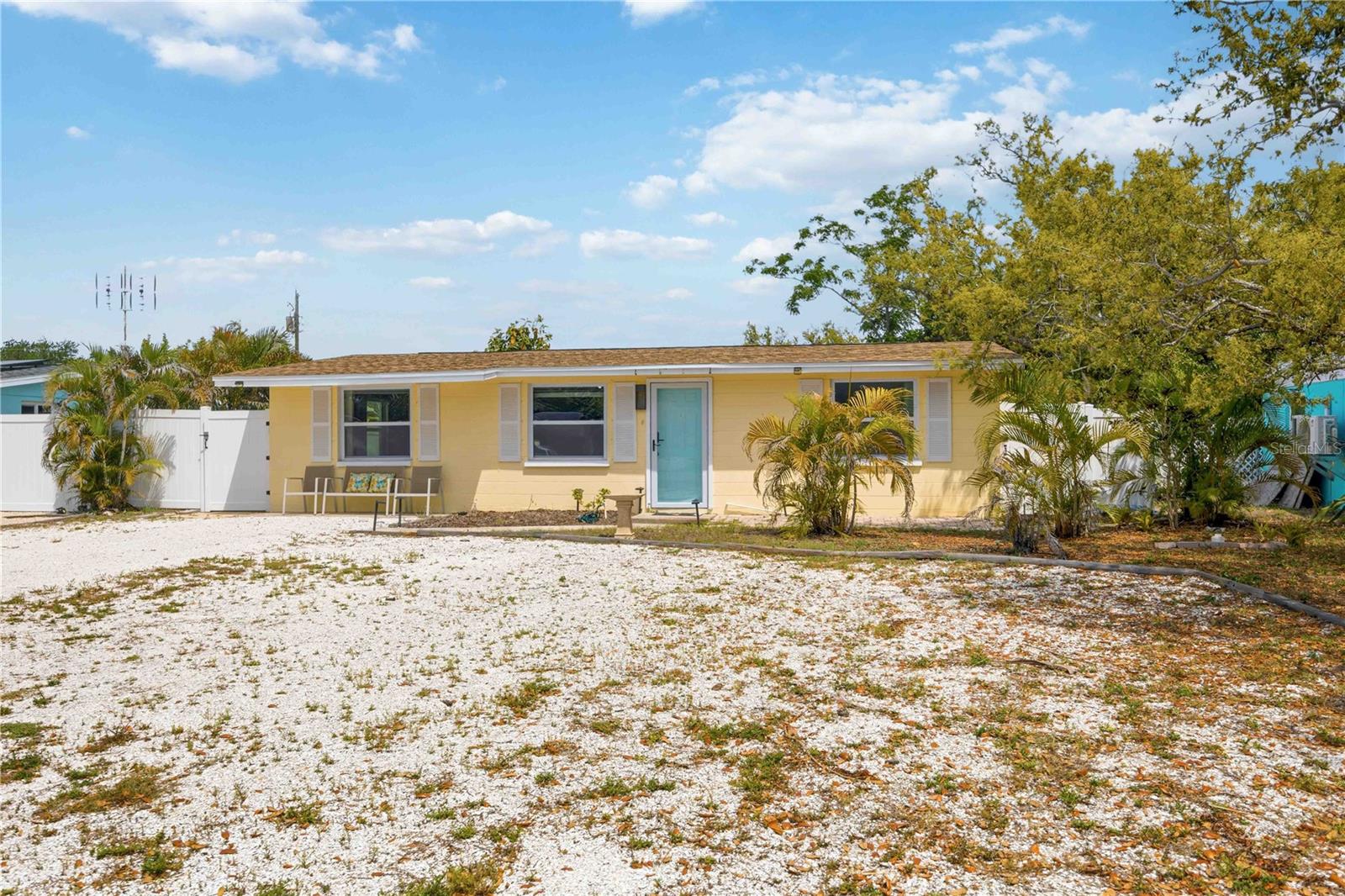 370 E FRAY ST, ENGLEWOOD, FL, 34223