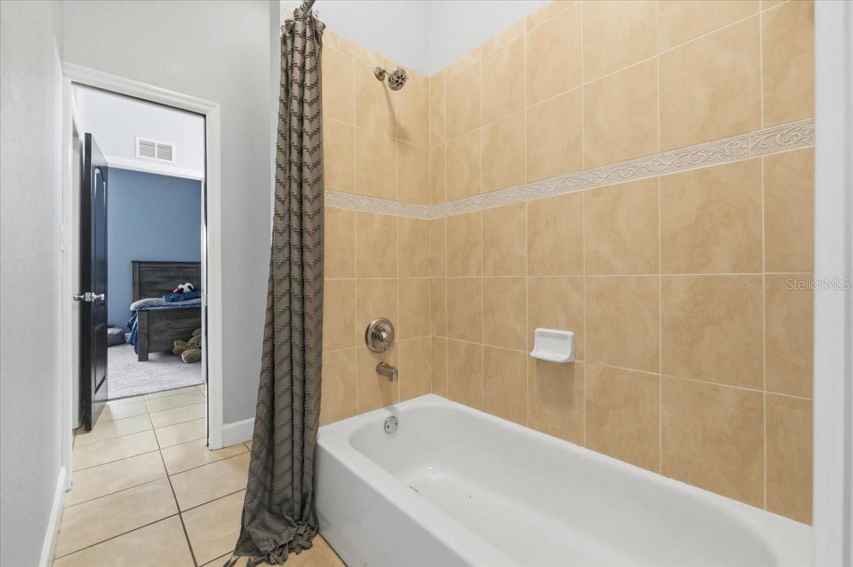 3943 W CAMPBELL RD, LAKELAND, FL, 33810