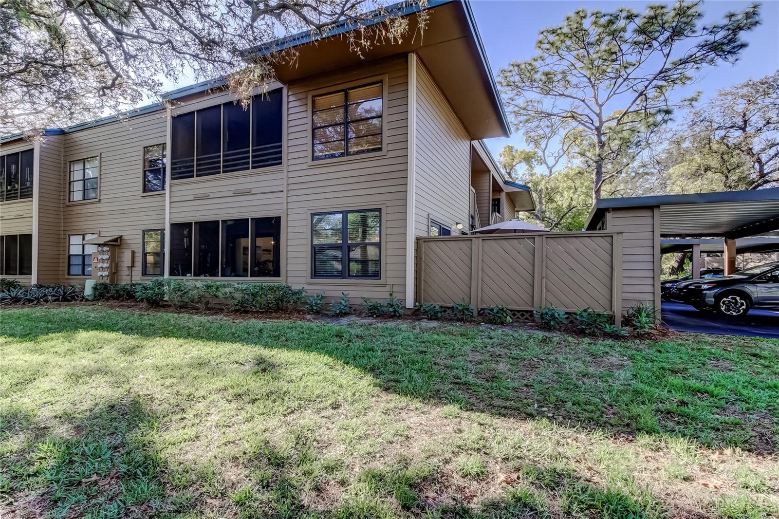 1407 LENNOX RD E #1407, PALM HARBOR, FL, 34683