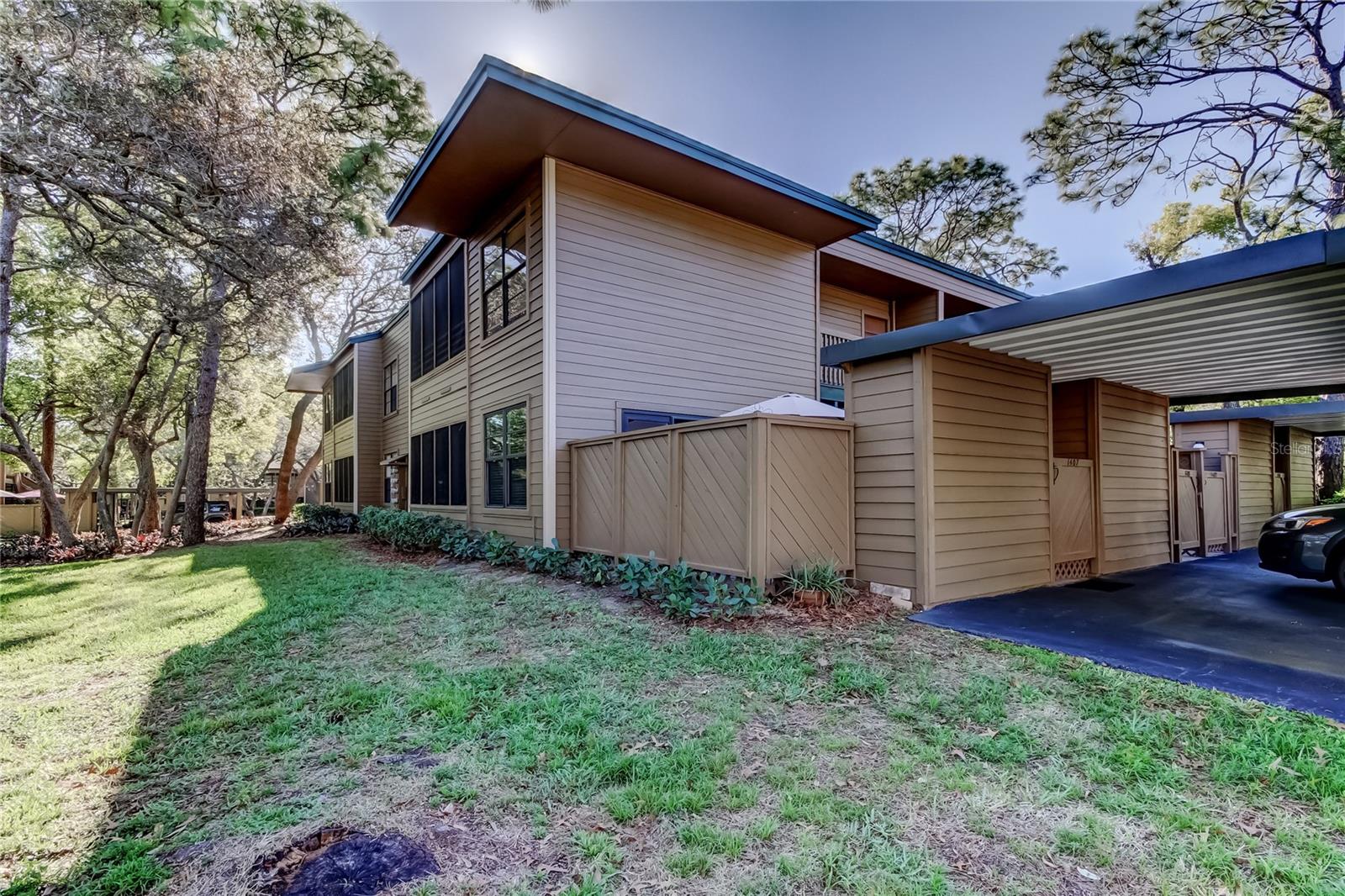 1407 LENNOX RD E #1407, PALM HARBOR, FL, 34683