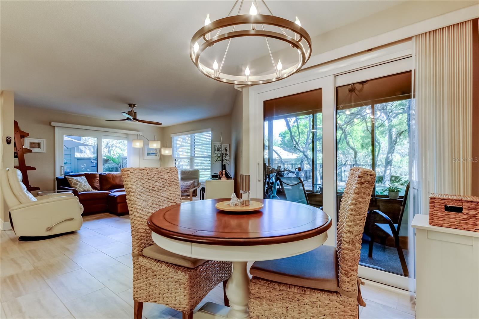 1407 LENNOX RD E #1407, PALM HARBOR, FL, 34683