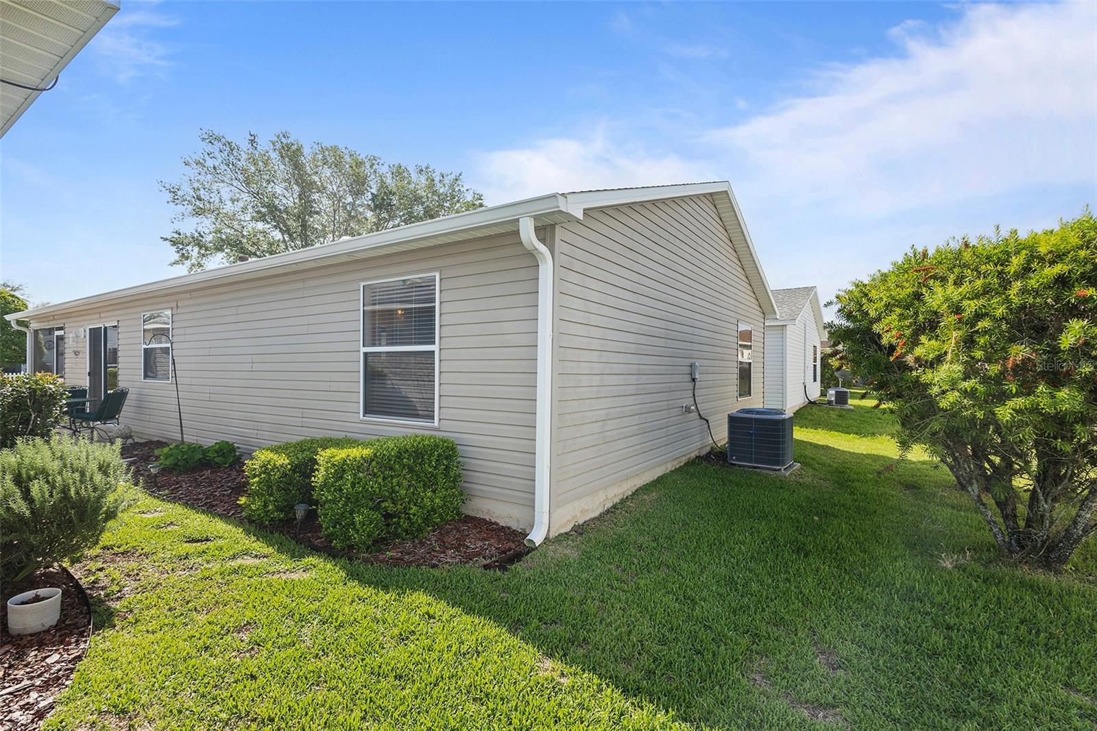 880 ALLAGASH AVE, THE VILLAGES, FL, 32162