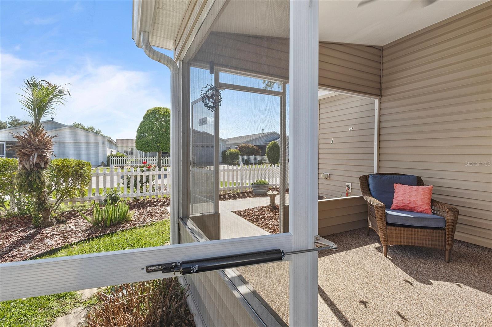 880 ALLAGASH AVE, THE VILLAGES, FL, 32162