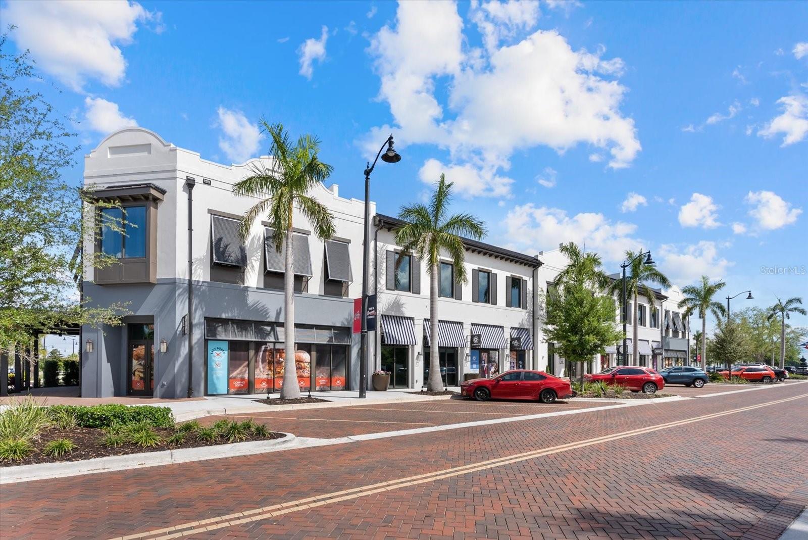 18035 HOME RUN DR, VENICE, FL, 34293