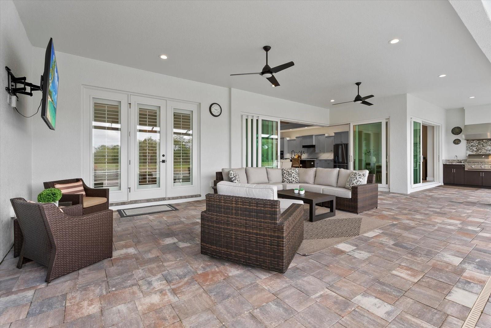 18035 HOME RUN DR, VENICE, FL, 34293
