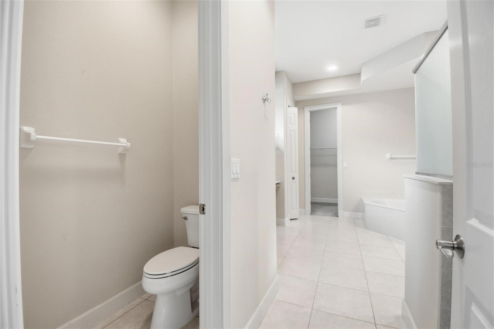 21 EASTLAKE DR, PALM COAST, FL, 32137