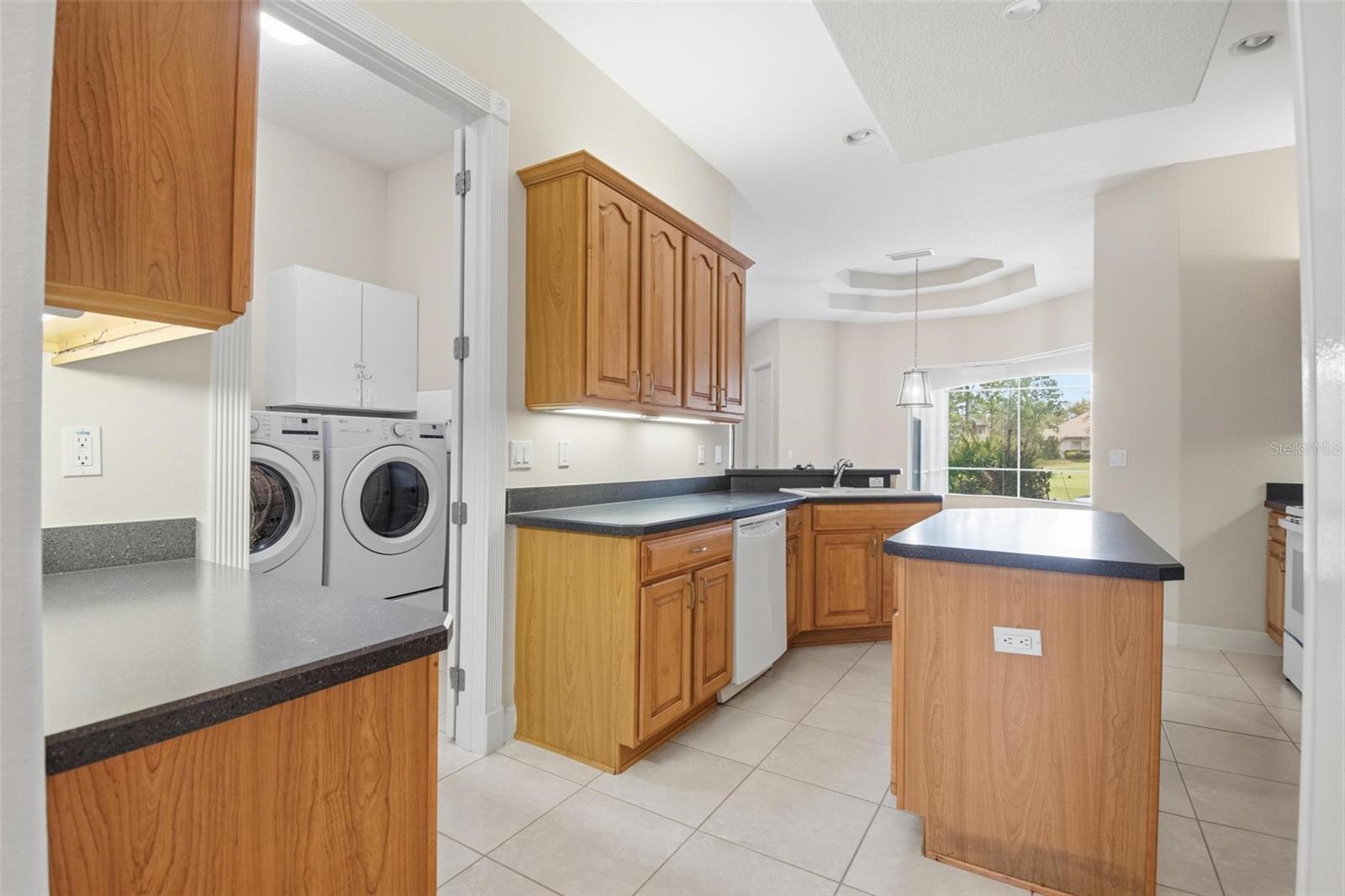 21 EASTLAKE DR, PALM COAST, FL, 32137