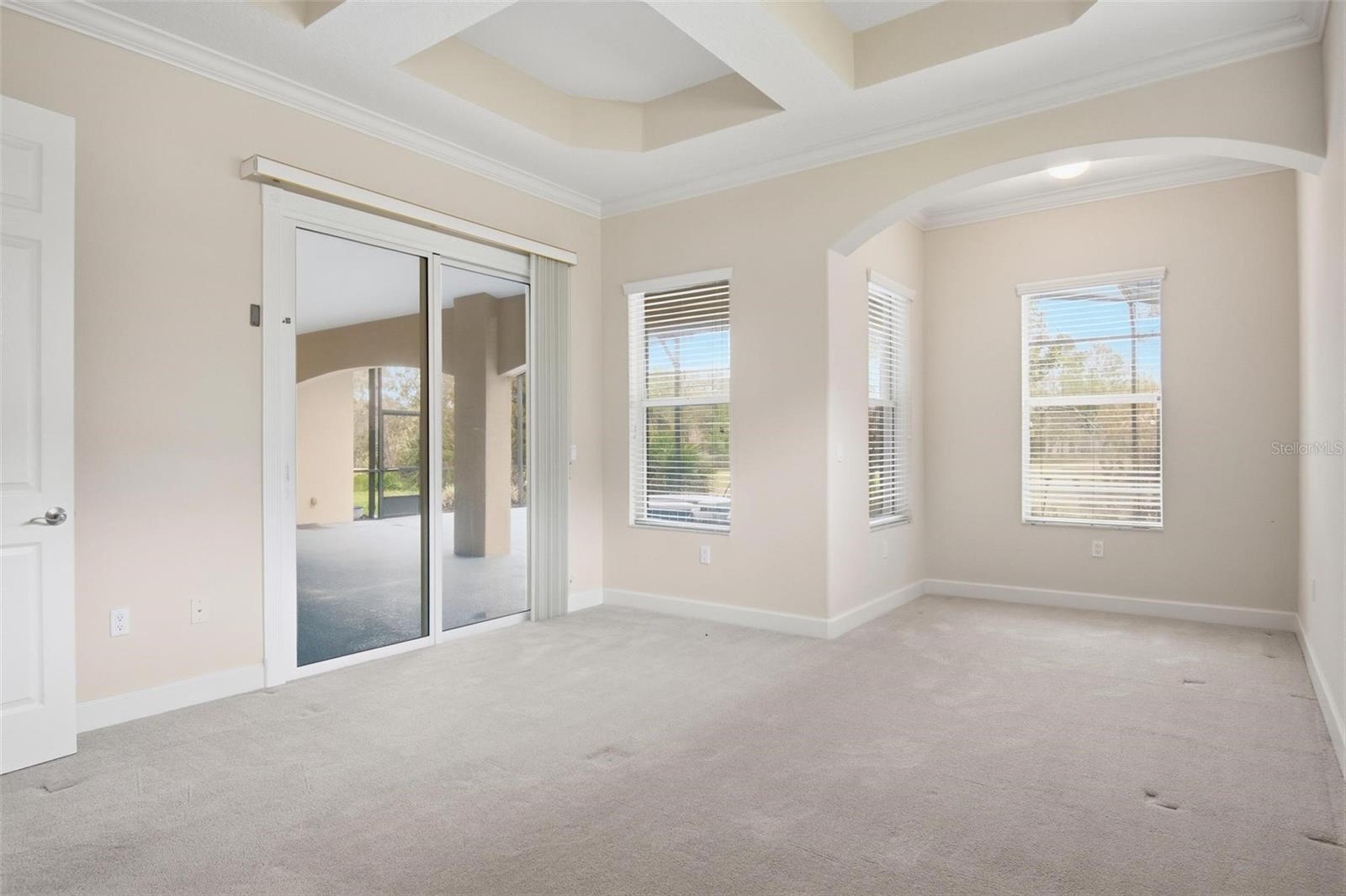 21 EASTLAKE DR, PALM COAST, FL, 32137