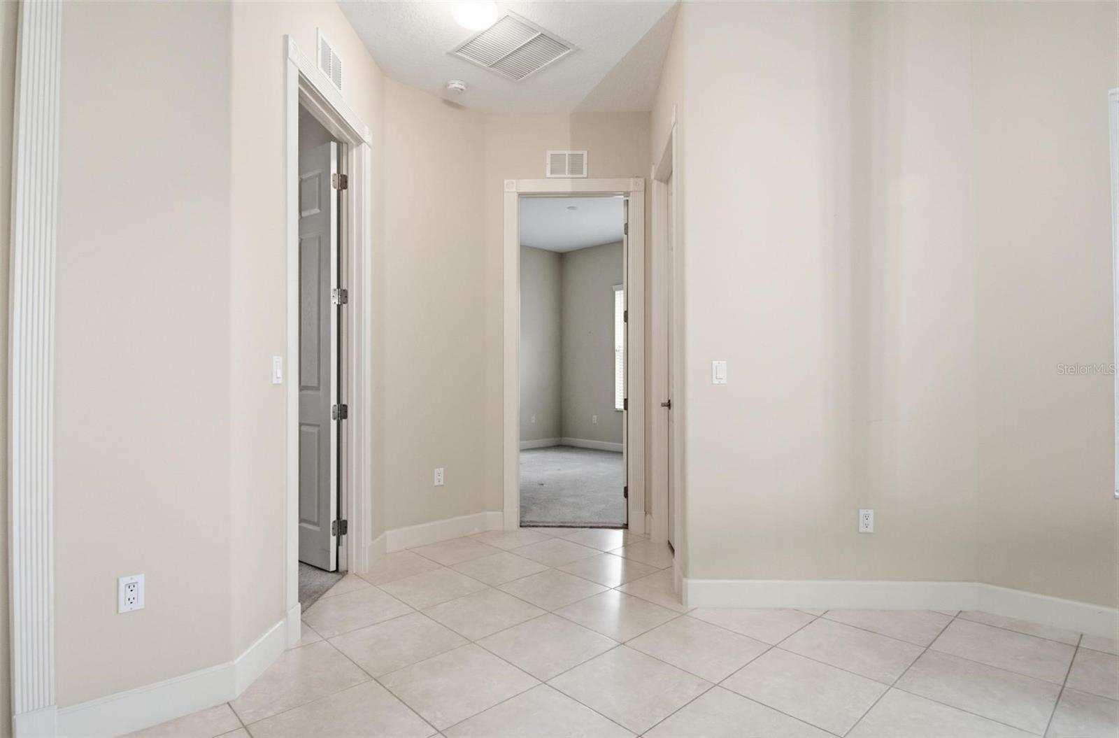 21 EASTLAKE DR, PALM COAST, FL, 32137