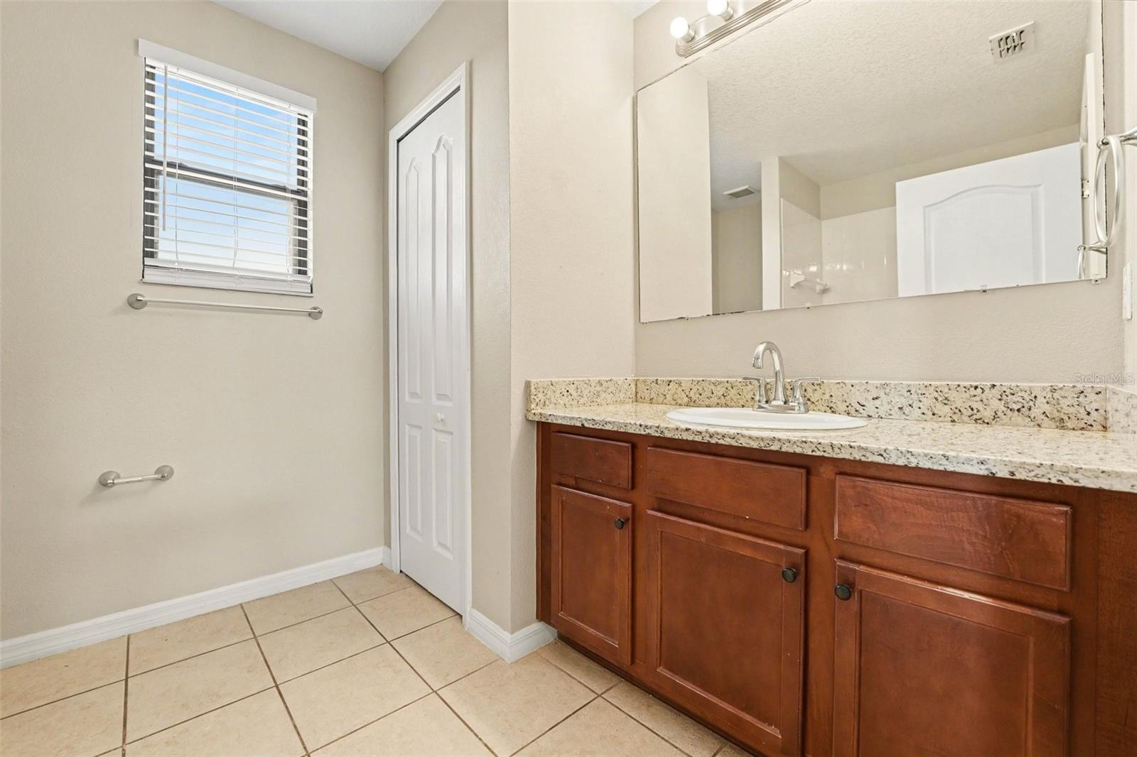 2727 EAGLE CLIFF DR, KISSIMMEE, FL, 34746