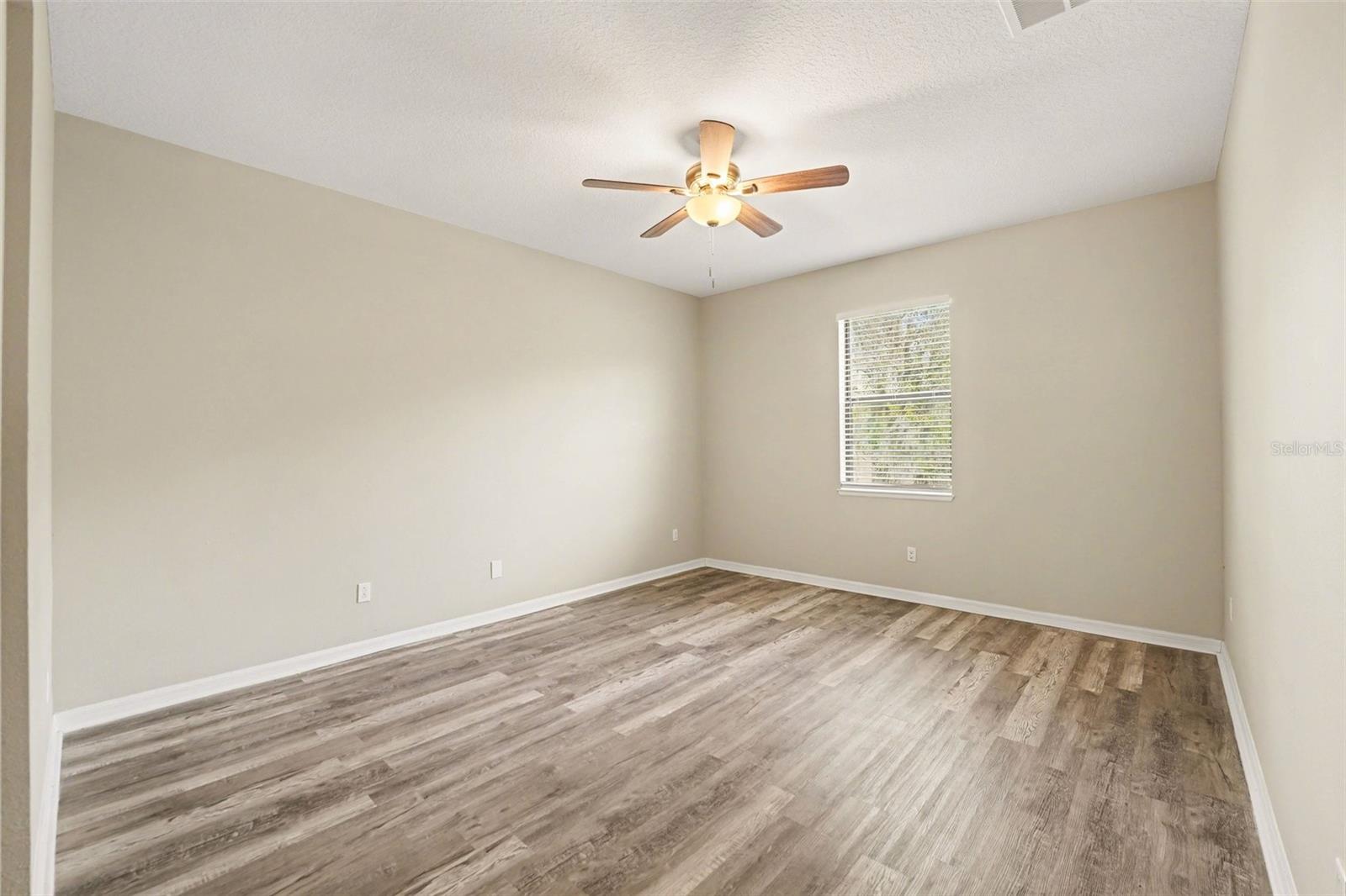 2727 EAGLE CLIFF DR, KISSIMMEE, FL, 34746