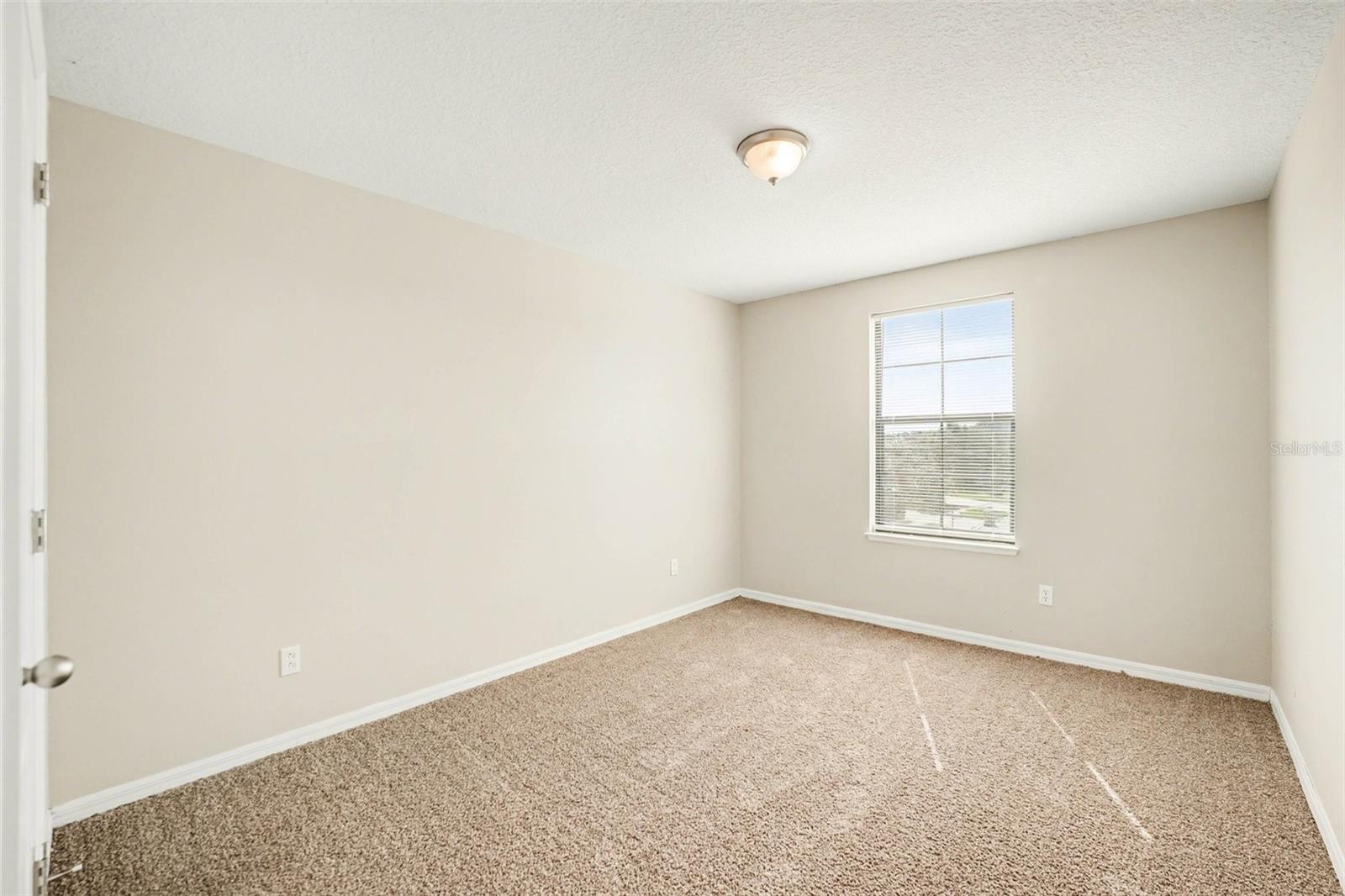 2727 EAGLE CLIFF DR, KISSIMMEE, FL, 34746