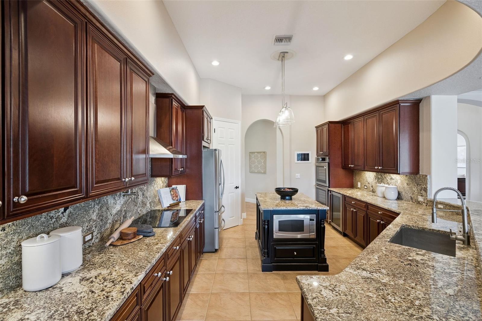 1381 FOXTAIL CT, LAKE MARY, FL, 32746