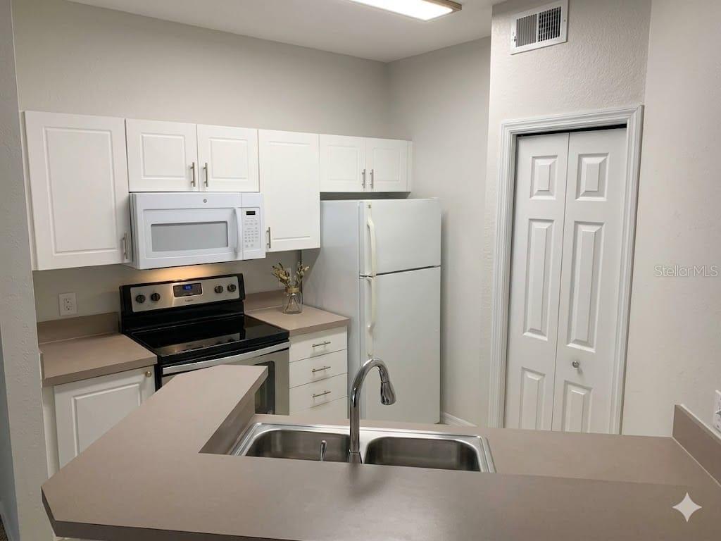 5122 NORTHRIDGE RD #102, SARASOTA, FL, 34238