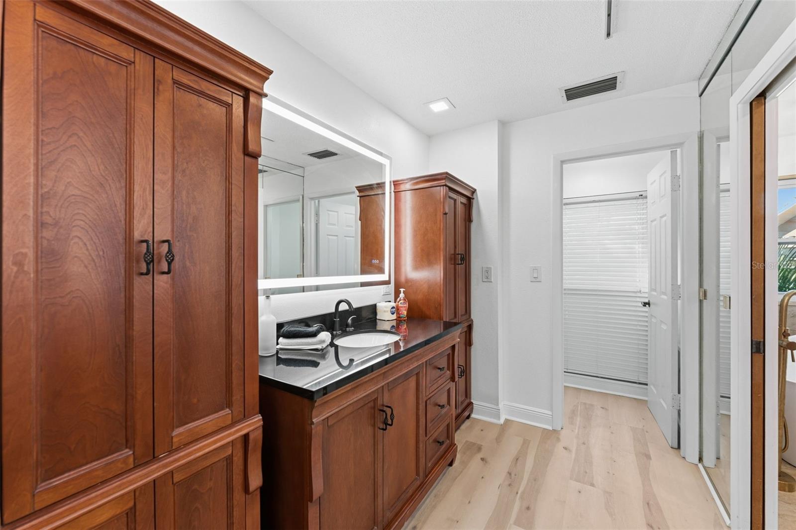 1584 OAK LANE, CLEARWATER, FL, 33764