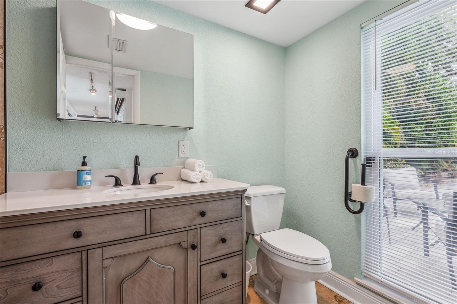 1584 OAK LANE, CLEARWATER, FL, 33764