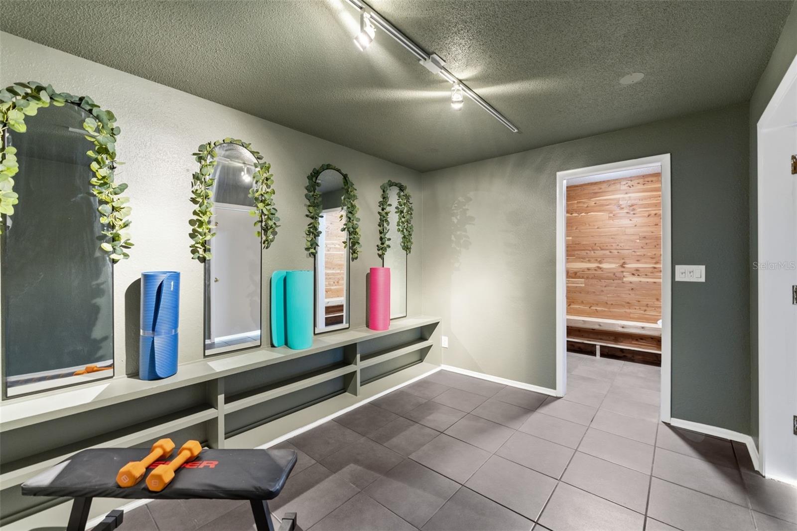 1584 OAK LANE, CLEARWATER, FL, 33764