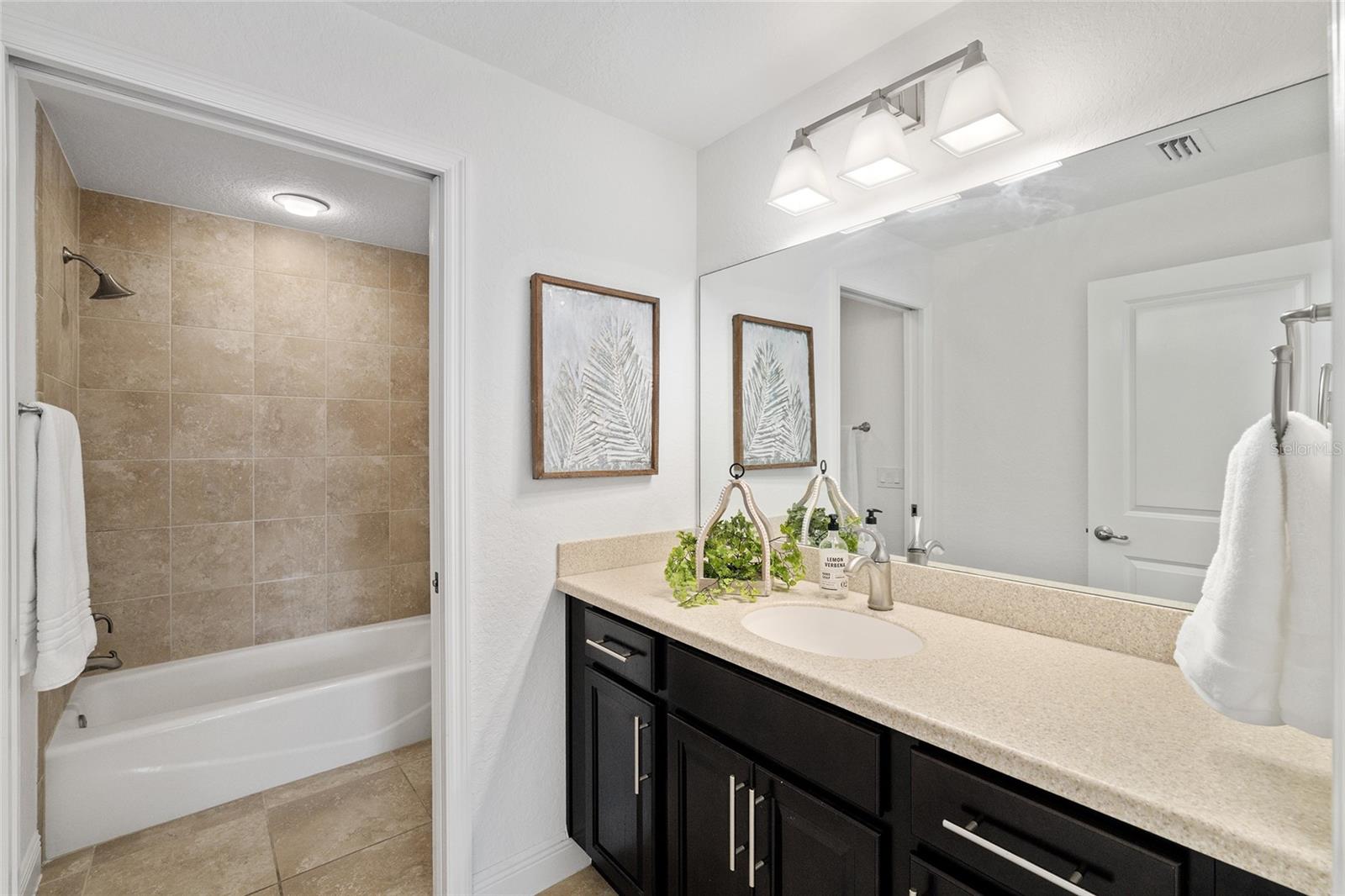 10396 SILVER MAPLE AVE, OXFORD, FL, 34484