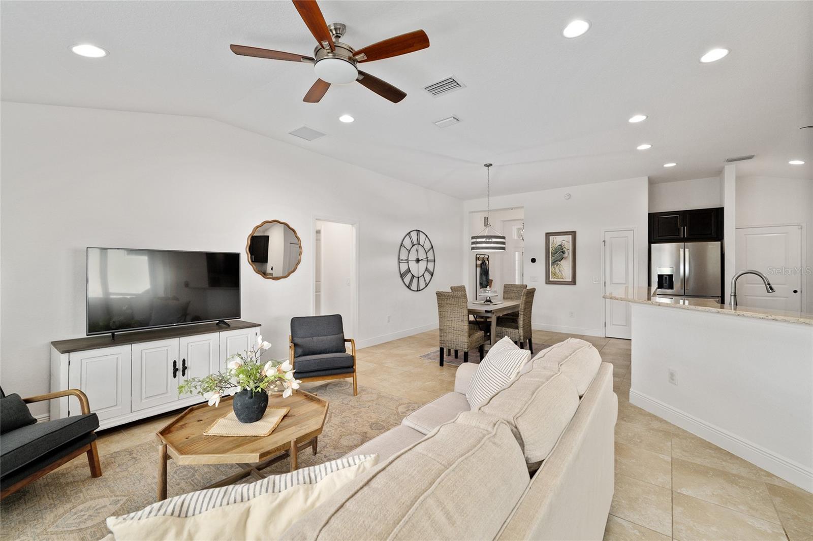 10396 SILVER MAPLE AVE, OXFORD, FL, 34484