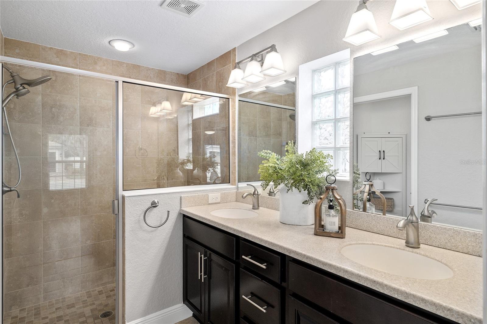 10396 SILVER MAPLE AVE, OXFORD, FL, 34484