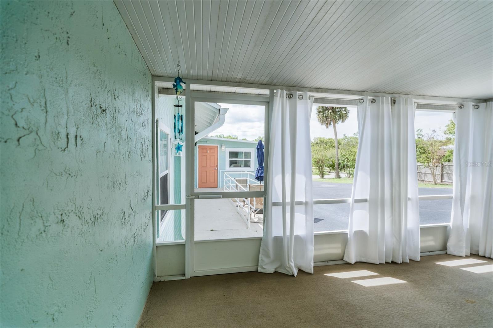 321 W PENNSYLVANIA AVE, DELAND, FL, 32720
