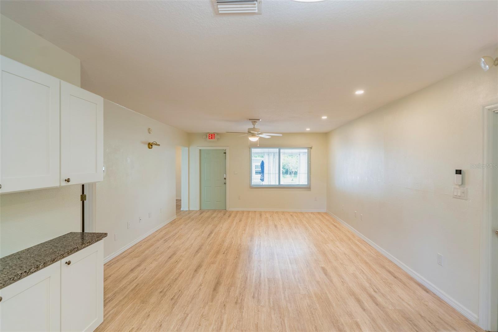 321 W PENNSYLVANIA AVE, DELAND, FL, 32720