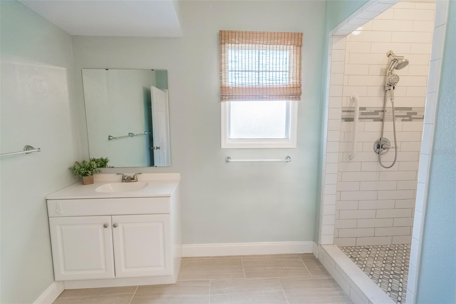 321 W PENNSYLVANIA AVE, DELAND, FL, 32720