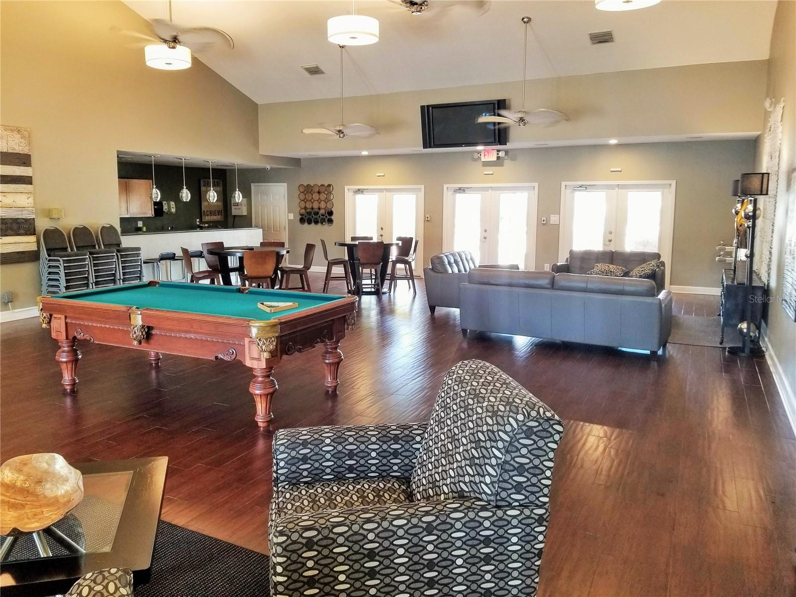 169 POMPANO DR SE, ST PETERSBURG, FL, 33705